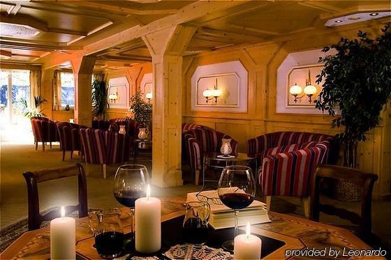 Romantik Hotel Verwall Gaschurn Restaurante foto